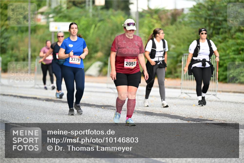 06.09.2026 - CURREX Alsterlauf Dr. Thomas Lammeyer http://msf.ph/oto/10146803 06.09.2026 10:22:54 Laufen 3379, 2051 meine-sportfotos.de
