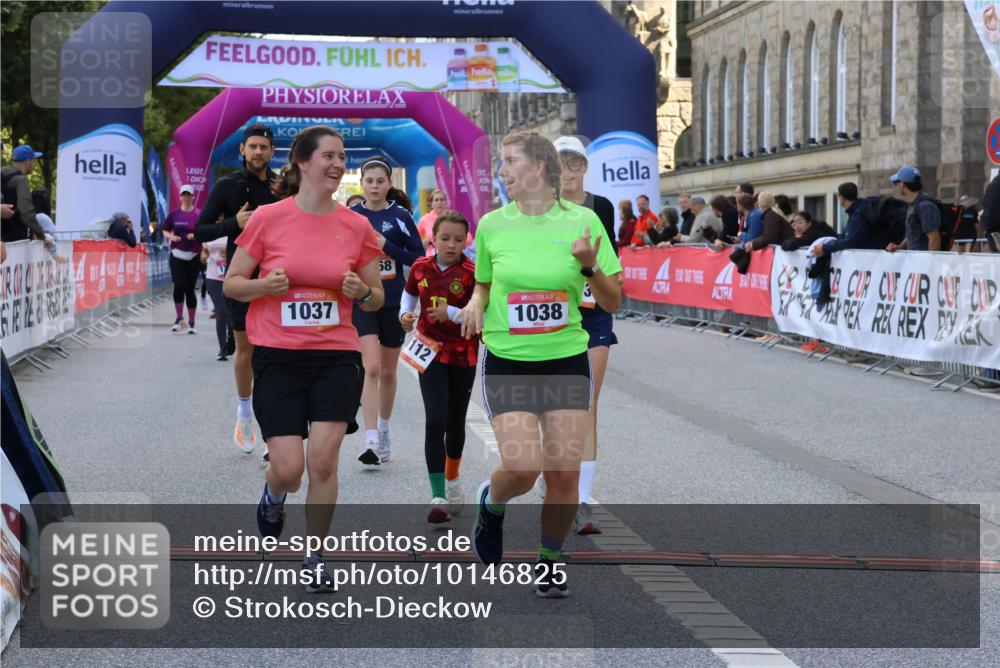 06.09.2026 - CURREX Alsterlauf Strokosch-Dieckow http://msf.ph/oto/10146825 06.09.2026 11:53:50 Ziel 1037, 1038, 1057, 1068, 1069, 1124, 1213 meine-sportfotos.de