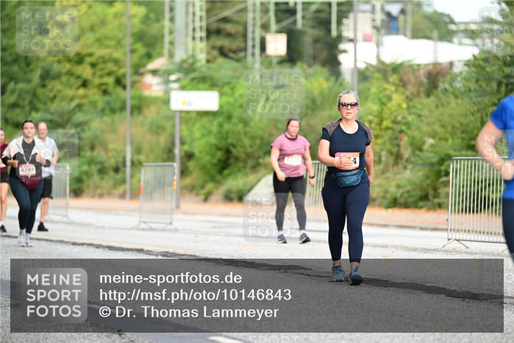 06.09.2026 - CURREX Alsterlauf Dr. Thomas Lammeyer http://msf.ph/oto/10146843 06.09.2026 10:22:59 Laufen 4799 meine-sportfotos.de