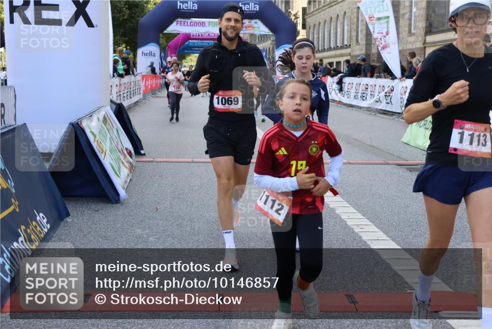06.09.2026 - CURREX Alsterlauf Strokosch-Dieckow http://msf.ph/oto/10146857 06.09.2026 11:53:53 Ziel 1006, 1037, 1038, 1057, 1068, 1069, 1124, 1213, 1223, 1298, 1305 meine-sportfotos.de