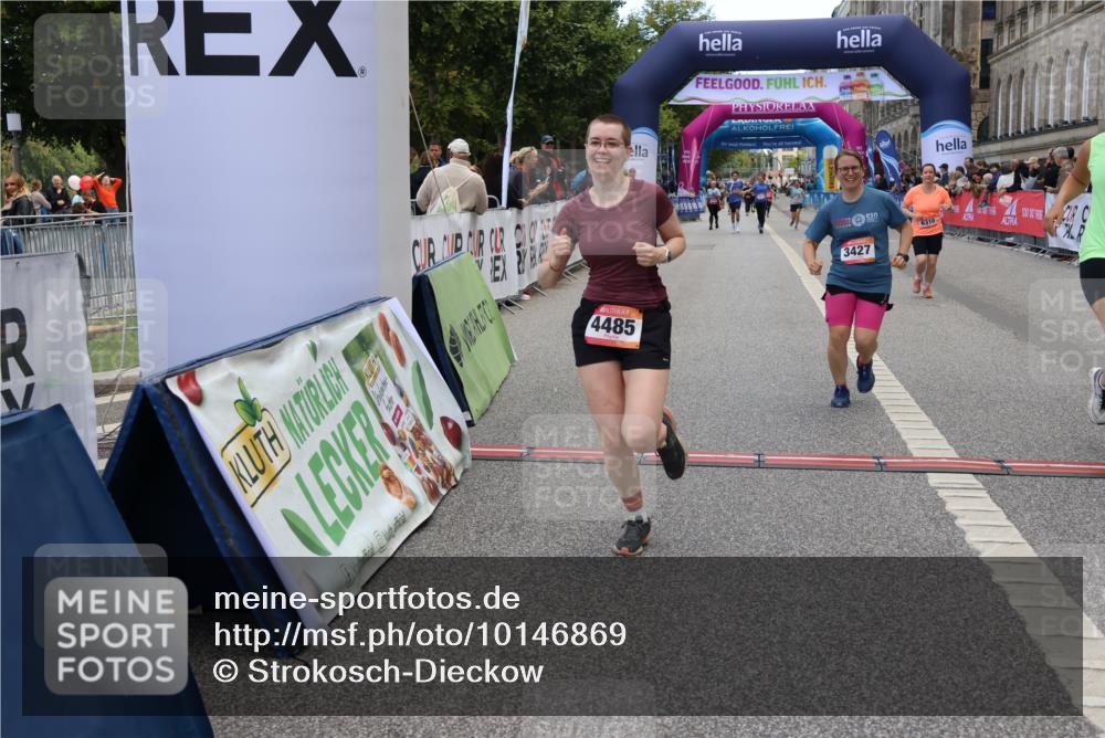 06.09.2026 - CURREX Alsterlauf Strokosch-Dieckow http://msf.ph/oto/10146869 06.09.2026 10:22:13 Ziel 2362, 2481, 2612, 2613, 3427, 3707, 4118, 4260, 4261, 4485, 4486, 5149, 5897, 6310 meine-sportfotos.de