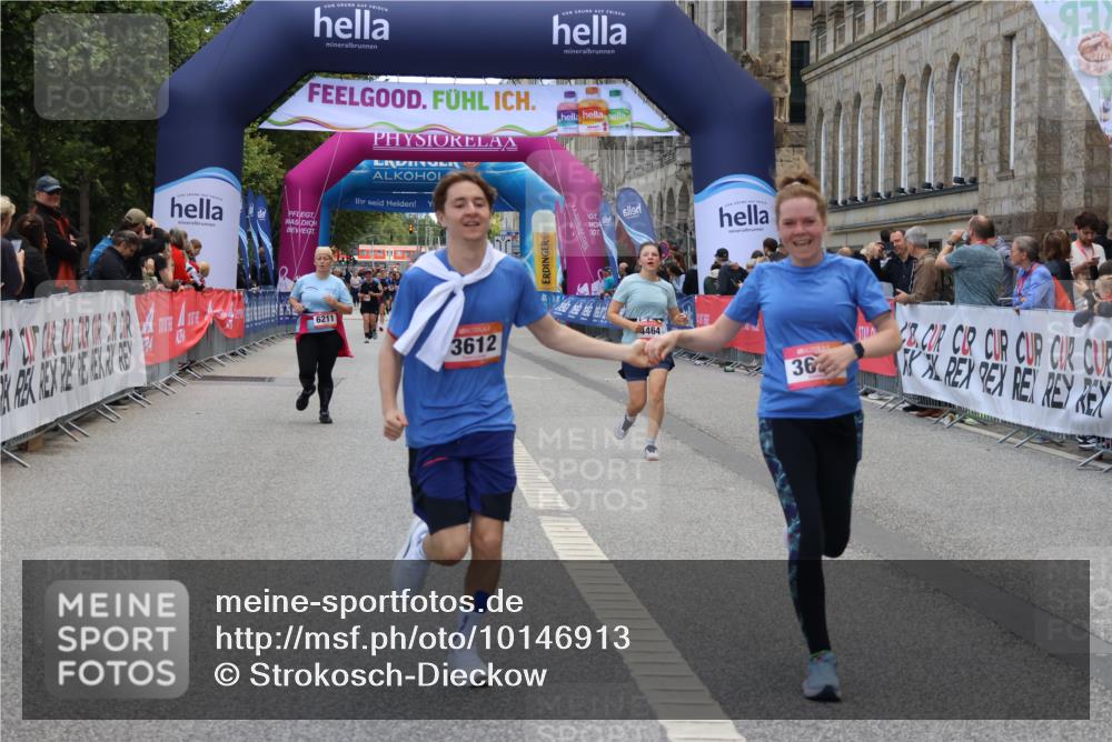 06.09.2026 - CURREX Alsterlauf Strokosch-Dieckow http://msf.ph/oto/10146913 06.09.2026 10:22:23 Ziel 3611, 3612, 4464, 6211, 6310 meine-sportfotos.de
