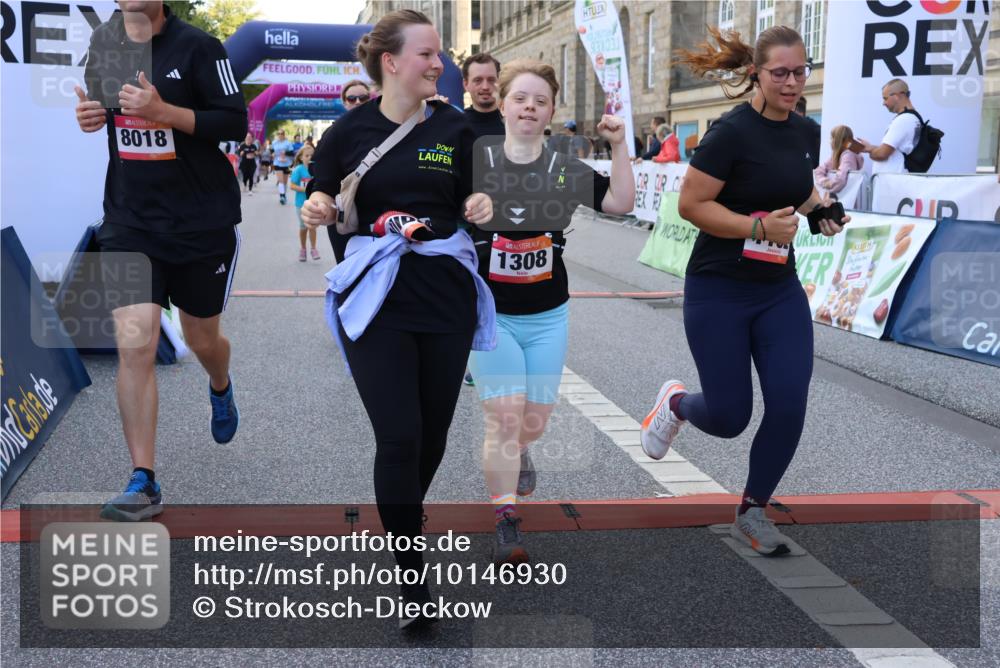 06.09.2026 - CURREX Alsterlauf Strokosch-Dieckow http://msf.ph/oto/10146930 06.09.2026 11:54:18 Ziel 1078, 1166, 1167, 1192, 1209, 1308, 1322, 1323, 8018 meine-sportfotos.de