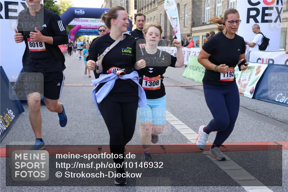 06.09.2026 - CURREX Alsterlauf Strokosch-Dieckow http://msf.ph/oto/10146932 06.09.2026 11:54:18 Ziel 1078, 1166, 1167, 1192, 1209, 1308, 1322, 1323, 8018 meine-sportfotos.de