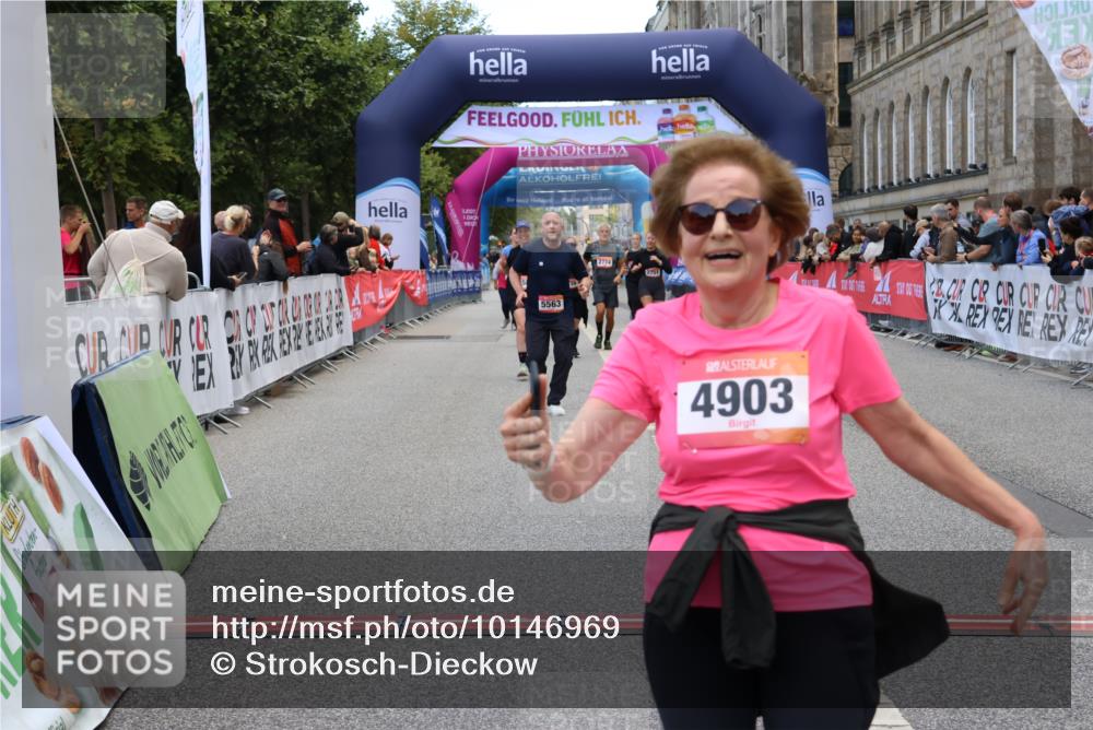 06.09.2026 - CURREX Alsterlauf Strokosch-Dieckow http://msf.ph/oto/10146969 06.09.2026 10:22:38 Ziel 4903, 5358, 5563 meine-sportfotos.de