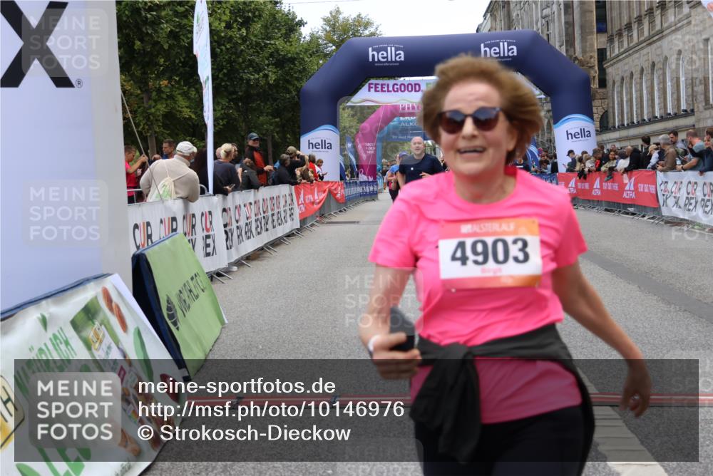 06.09.2026 - CURREX Alsterlauf Strokosch-Dieckow http://msf.ph/oto/10146976 06.09.2026 10:22:39 Ziel 2751, 2774, 4903, 5358, 5563 meine-sportfotos.de
