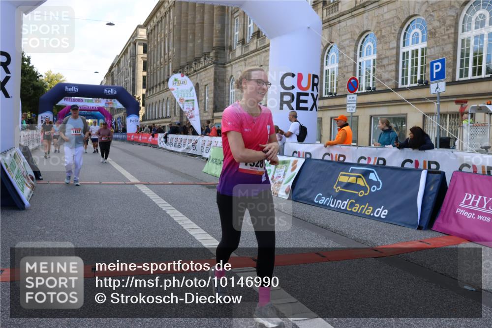 06.09.2026 - CURREX Alsterlauf Strokosch-Dieckow http://msf.ph/oto/10146990 06.09.2026 11:54:35 Ziel 1122, 1168, 1191, 1289, 1325, 1328, 8185, 8239, 8240 meine-sportfotos.de