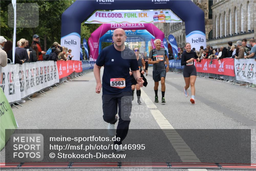 06.09.2026 - CURREX Alsterlauf Strokosch-Dieckow http://msf.ph/oto/10146995 06.09.2026 10:22:42 Ziel 2751, 2774, 4903, 5289, 5358, 5563, 8119 meine-sportfotos.de