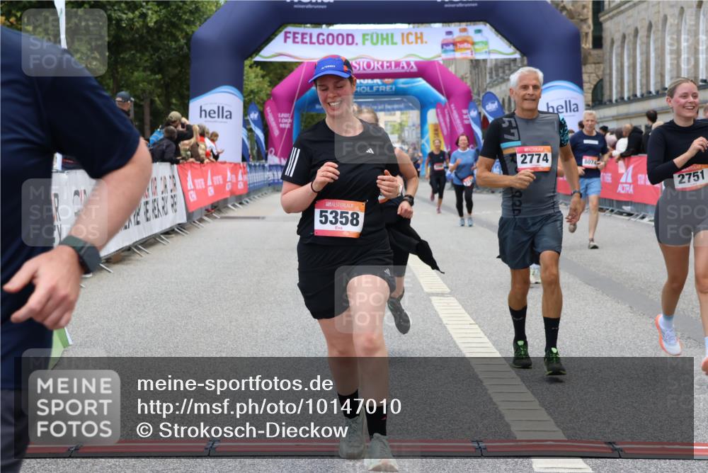 06.09.2026 - CURREX Alsterlauf Strokosch-Dieckow http://msf.ph/oto/10147010 06.09.2026 10:22:44 Ziel 2751, 2774, 3372, 4903, 5289, 5358, 5563, 6489, 8074, 8119 meine-sportfotos.de