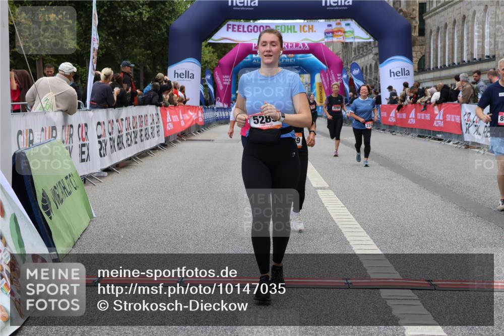 06.09.2026 - CURREX Alsterlauf Strokosch-Dieckow http://msf.ph/oto/10147035 06.09.2026 10:22:47 Ziel 2243, 2751, 2774, 3288, 3372, 5289, 5358, 5563, 6489, 8074, 8119 meine-sportfotos.de