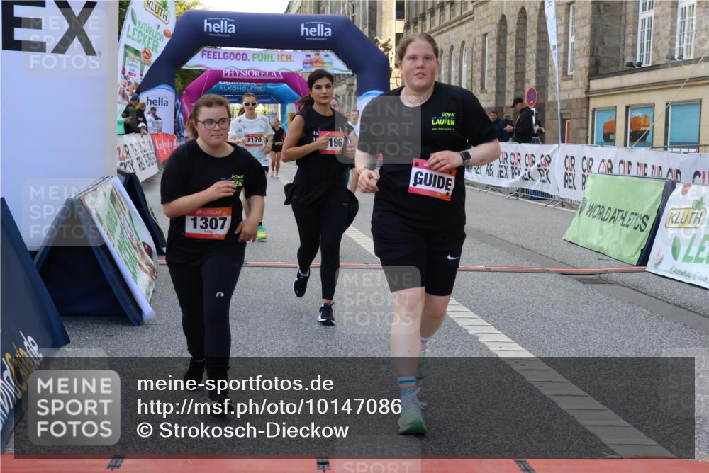 06.09.2026 - CURREX Alsterlauf Strokosch-Dieckow http://msf.ph/oto/10147086 06.09.2026 11:55:08 Ziel 1013, 1073, 1147, 1170, 1196, 1245, 1278, 1307, 1341 meine-sportfotos.de