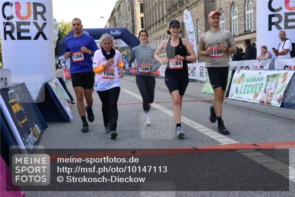 06.09.2026 - CURREX Alsterlauf Strokosch-Dieckow http://msf.ph/oto/10147113 06.09.2026 11:55:42 Ziel 1004, 1005, 1046, 1155, 1156, 1203, 1234, 1265, 1284, 1285, 1286, 1288, 1326 meine-sportfotos.de