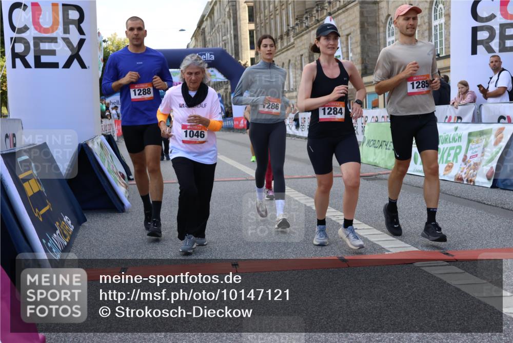 06.09.2026 - CURREX Alsterlauf Strokosch-Dieckow http://msf.ph/oto/10147121 06.09.2026 11:55:43 Ziel 1004, 1005, 1046, 1155, 1203, 1234, 1284, 1285, 1286, 1288, 1326 meine-sportfotos.de
