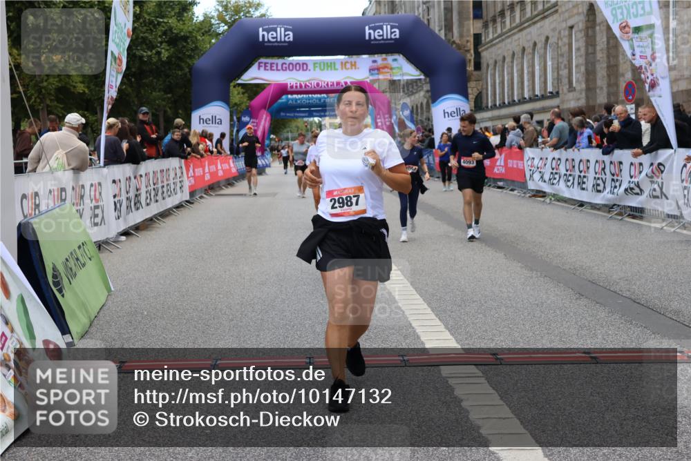 06.09.2026 - CURREX Alsterlauf Strokosch-Dieckow http://msf.ph/oto/10147132 06.09.2026 10:23:08 Ziel 2987, 4093, 4094, 6225, 6387 meine-sportfotos.de