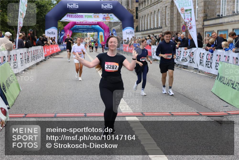 06.09.2026 - CURREX Alsterlauf Strokosch-Dieckow http://msf.ph/oto/10147164 06.09.2026 10:23:10 Ziel 2987, 4093, 4094, 4918, 6225, 6387 meine-sportfotos.de