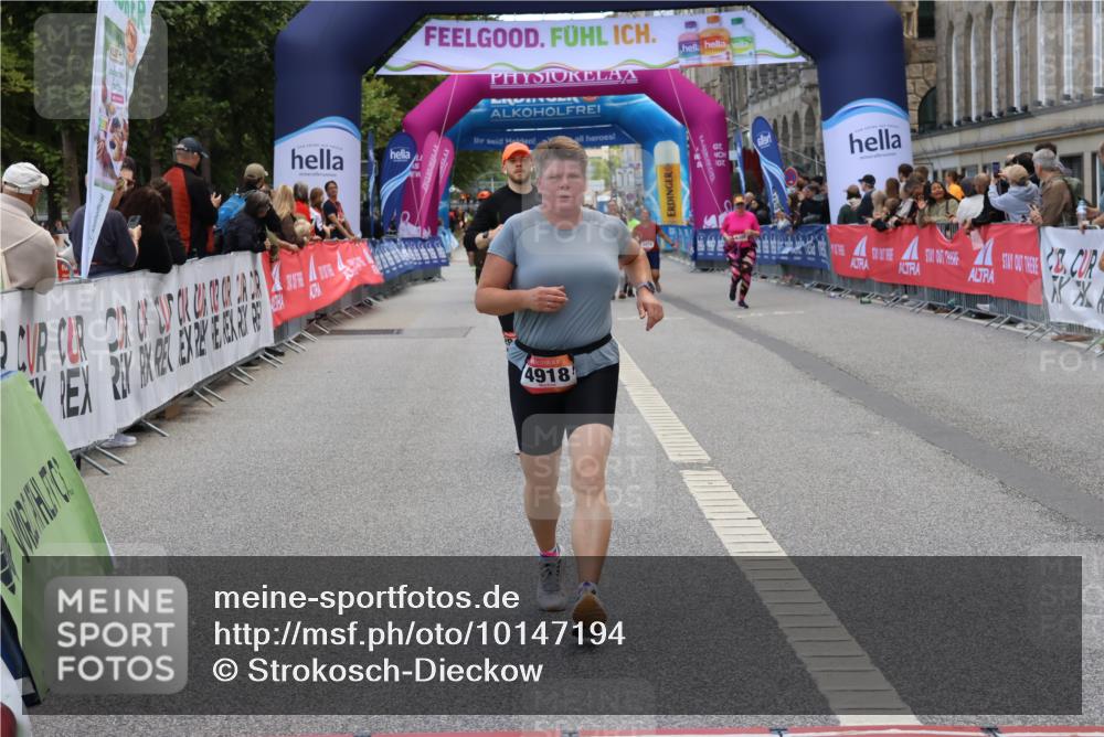 06.09.2026 - CURREX Alsterlauf Strokosch-Dieckow http://msf.ph/oto/10147194 06.09.2026 10:23:15 Ziel 2945, 4093, 4094, 4918, 5980, 6387 meine-sportfotos.de