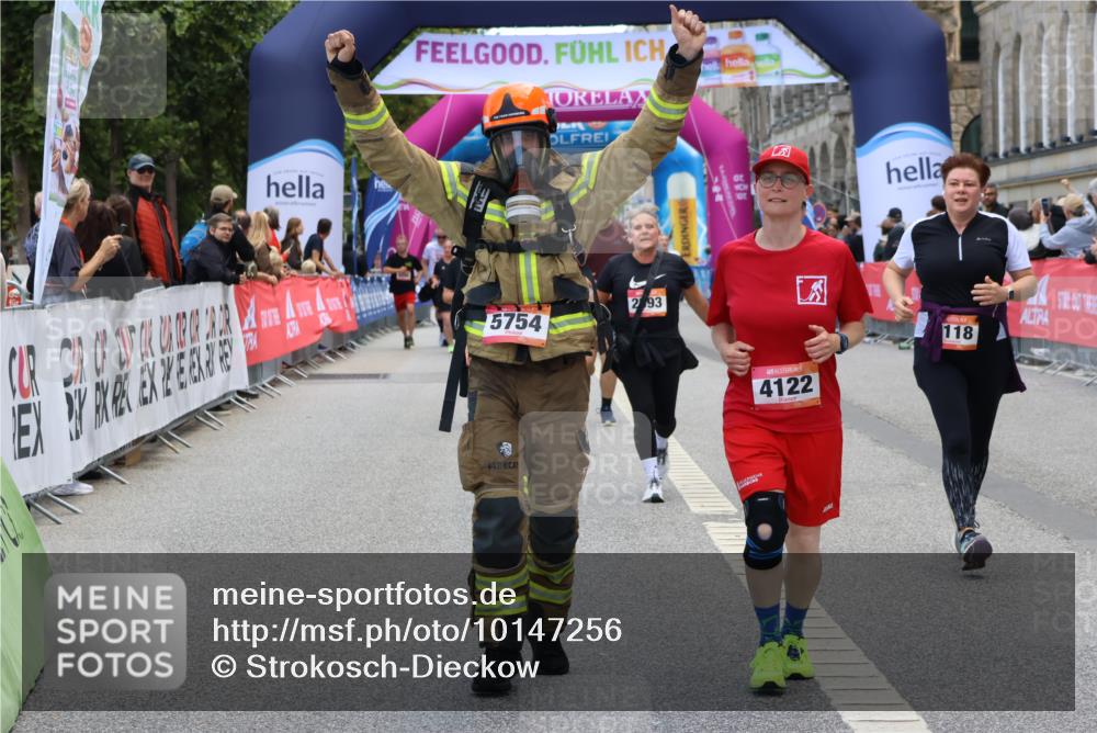 06.09.2026 - CURREX Alsterlauf Strokosch-Dieckow http://msf.ph/oto/10147256 06.09.2026 10:23:31 Ziel 2591, 2592, 2593, 2939, 3118, 4122, 4303, 5479, 5754 meine-sportfotos.de
