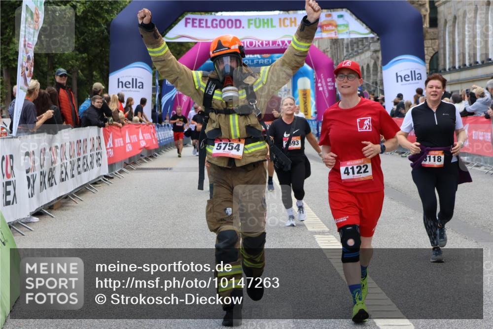 06.09.2026 - CURREX Alsterlauf Strokosch-Dieckow http://msf.ph/oto/10147263 06.09.2026 10:23:31 Ziel 2591, 2592, 2593, 2939, 3118, 4122, 4303, 5479, 5754 meine-sportfotos.de