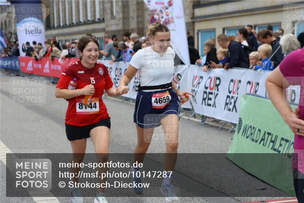 06.09.2026 - CURREX Alsterlauf Strokosch-Dieckow http://msf.ph/oto/10147287 06.09.2026 10:23:41 Ziel 2591, 2592, 2593, 2939, 3424, 3578, 3582, 4303, 4659, 6090, 8144 meine-sportfotos.de