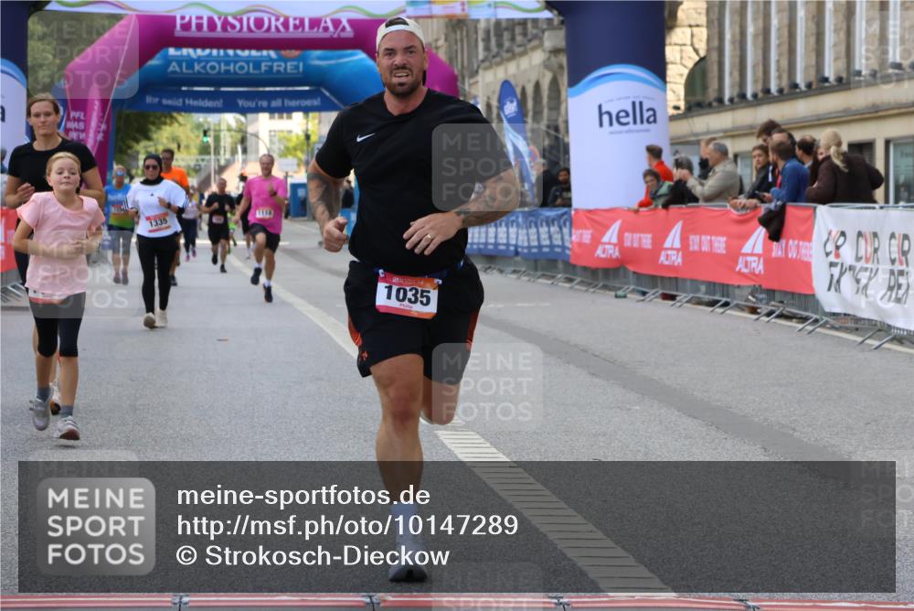 06.09.2026 - CURREX Alsterlauf Strokosch-Dieckow http://msf.ph/oto/10147289 06.09.2026 11:56:33 Ziel 1035, 1103, 1144, 1172, 1211 meine-sportfotos.de