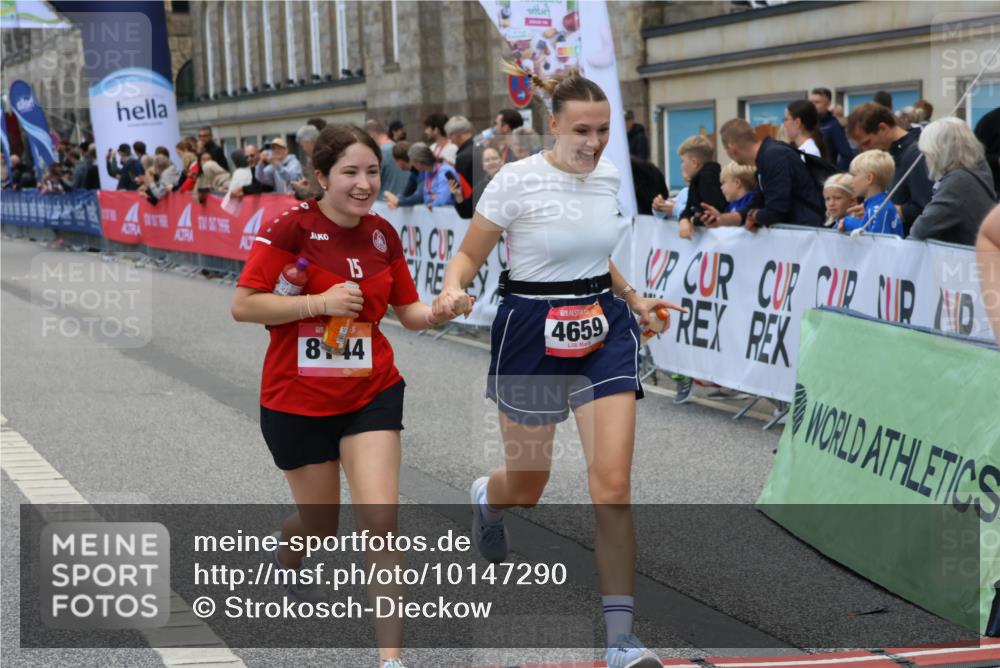 06.09.2026 - CURREX Alsterlauf Strokosch-Dieckow http://msf.ph/oto/10147290 06.09.2026 10:23:41 Ziel 2591, 2592, 2593, 2939, 3424, 3578, 3582, 4303, 4659, 6090, 8144 meine-sportfotos.de