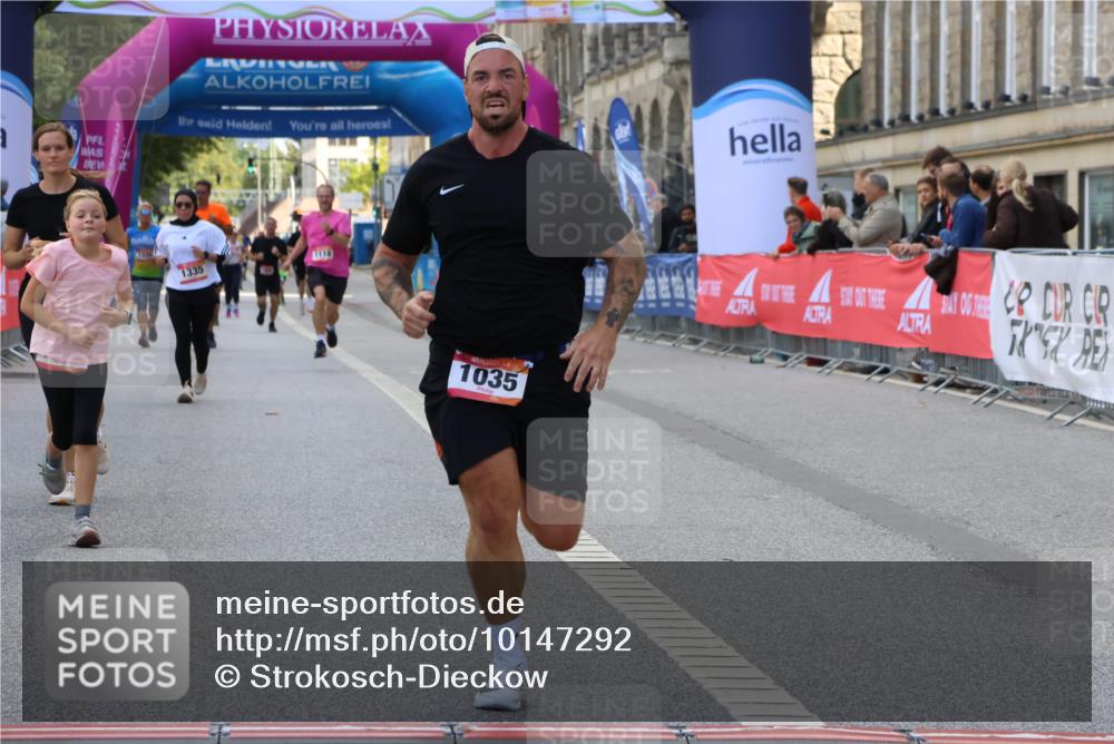 06.09.2026 - CURREX Alsterlauf Strokosch-Dieckow http://msf.ph/oto/10147292 06.09.2026 11:56:33 Ziel 1035, 1103, 1144, 1172, 1211 meine-sportfotos.de