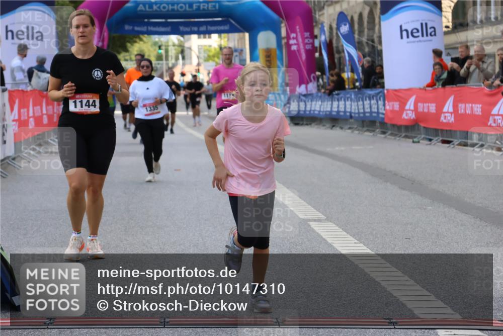 06.09.2026 - CURREX Alsterlauf Strokosch-Dieckow http://msf.ph/oto/10147310 06.09.2026 11:56:35 Ziel 1035, 1118, 1144, 1172, 1211 meine-sportfotos.de