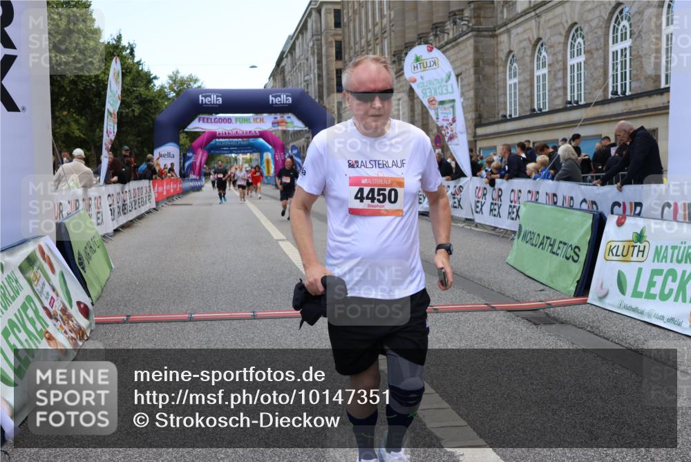 06.09.2026 - CURREX Alsterlauf Strokosch-Dieckow http://msf.ph/oto/10147351 06.09.2026 10:23:49 Ziel 2152, 3578, 3582, 4450, 6090 meine-sportfotos.de