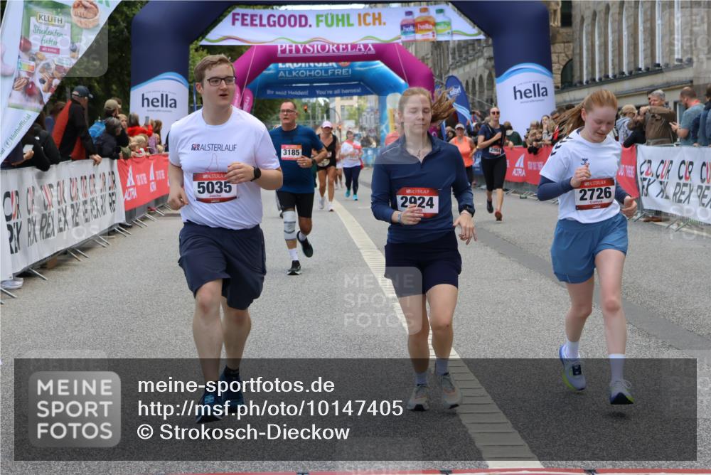06.09.2026 - CURREX Alsterlauf Strokosch-Dieckow http://msf.ph/oto/10147405 06.09.2026 10:24:10 Ziel 2393, 2726, 2924, 3183, 3185, 4271, 5035, 5732, 6167 meine-sportfotos.de