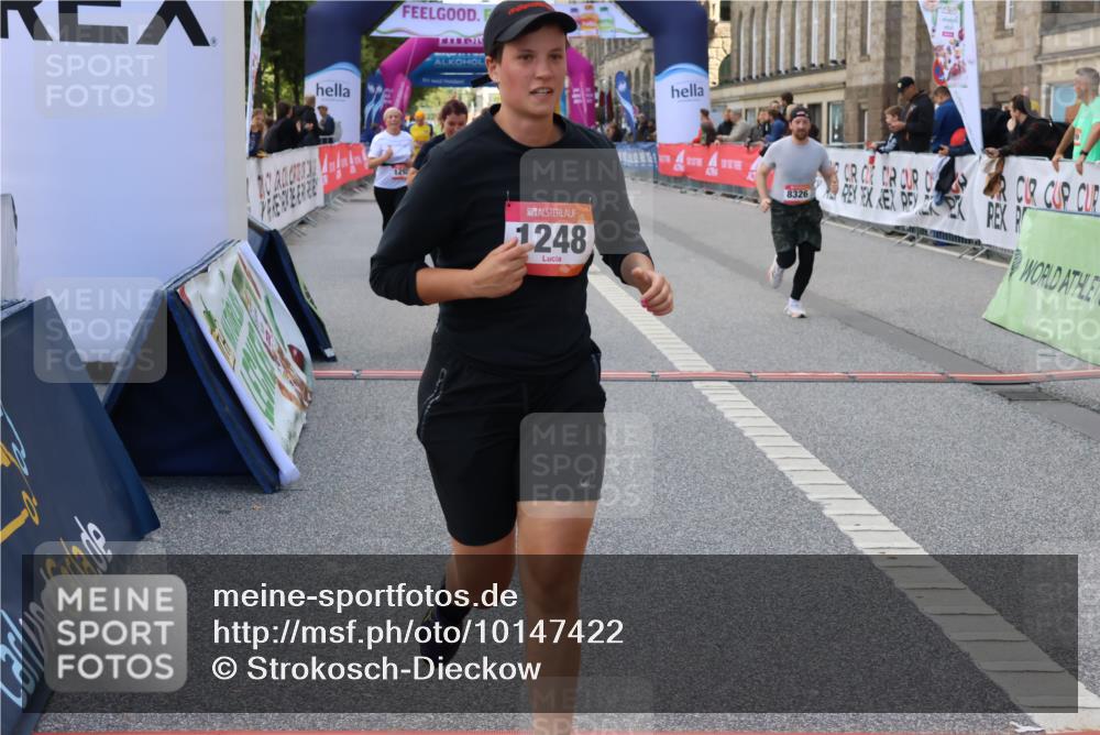 06.09.2026 - CURREX Alsterlauf Strokosch-Dieckow http://msf.ph/oto/10147422 06.09.2026 11:57:01 Ziel 1055, 1148, 1171, 1248, 1257, 1282, 1292, 8098, 8284, 8325, 8326 meine-sportfotos.de