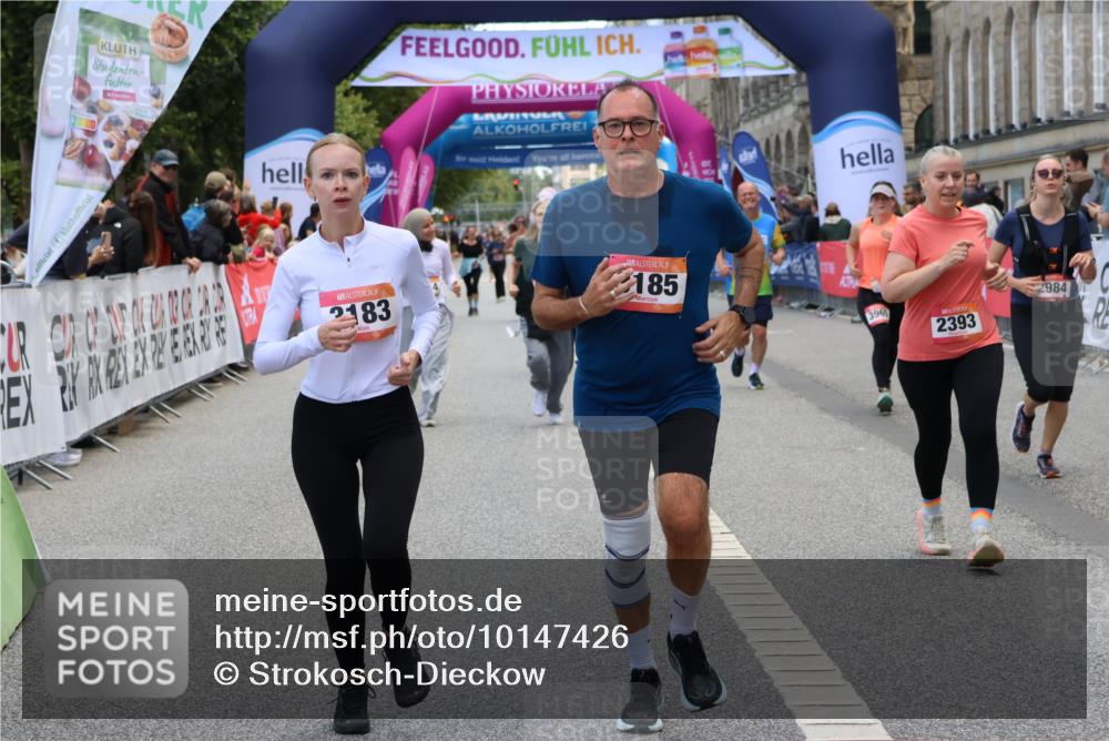 06.09.2026 - CURREX Alsterlauf Strokosch-Dieckow http://msf.ph/oto/10147426 06.09.2026 10:24:13 Ziel 2393, 2726, 2924, 3183, 3185, 3965, 4271, 4513, 4514, 5035, 5732 meine-sportfotos.de