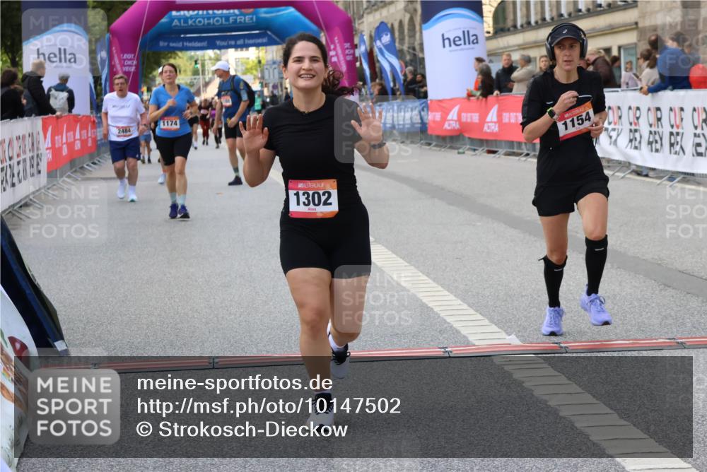 06.09.2026 - CURREX Alsterlauf Strokosch-Dieckow http://msf.ph/oto/10147502 06.09.2026 11:57:28 Ziel 1129, 1154, 1193, 1302 meine-sportfotos.de