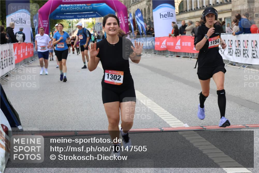 06.09.2026 - CURREX Alsterlauf Strokosch-Dieckow http://msf.ph/oto/10147505 06.09.2026 11:57:28 Ziel 1129, 1154, 1193, 1302 meine-sportfotos.de