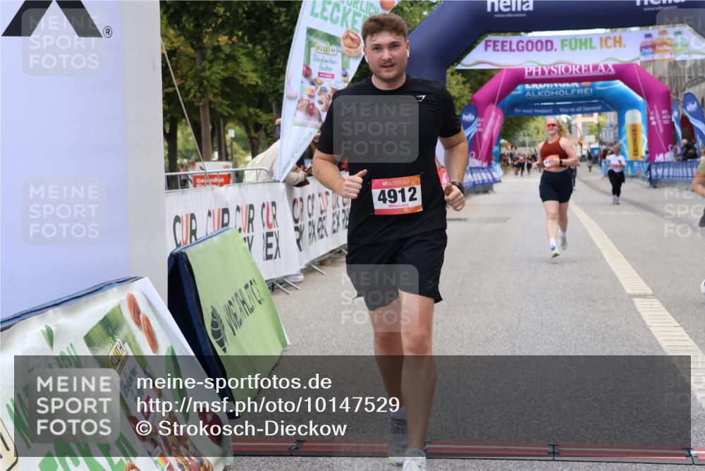 06.09.2026 - CURREX Alsterlauf Strokosch-Dieckow http://msf.ph/oto/10147529 06.09.2026 10:24:54 Ziel 3716, 4446, 4912, 4927 meine-sportfotos.de