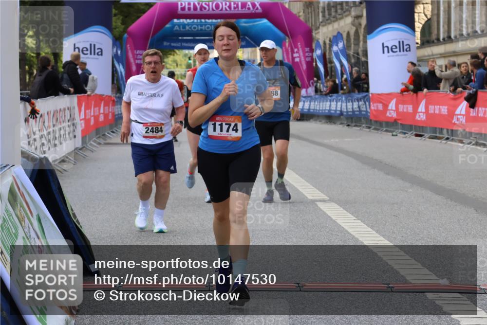 06.09.2026 - CURREX Alsterlauf Strokosch-Dieckow http://msf.ph/oto/10147530 06.09.2026 11:57:34 Ziel 1154, 1174, 1187, 1188, 1193, 1302, 2484 meine-sportfotos.de