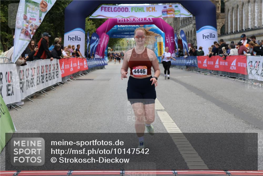 06.09.2026 - CURREX Alsterlauf Strokosch-Dieckow http://msf.ph/oto/10147542 06.09.2026 10:24:58 Ziel 3716, 4446, 4912, 4927 meine-sportfotos.de