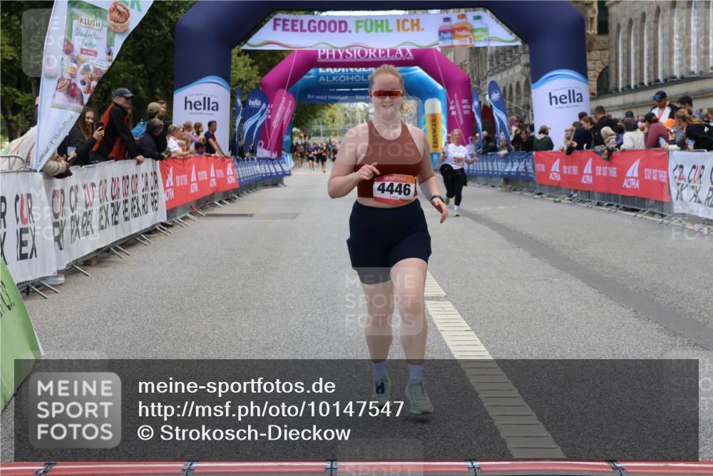 06.09.2026 - CURREX Alsterlauf Strokosch-Dieckow http://msf.ph/oto/10147547 06.09.2026 10:24:58 Ziel 3716, 4446, 4912, 4927 meine-sportfotos.de