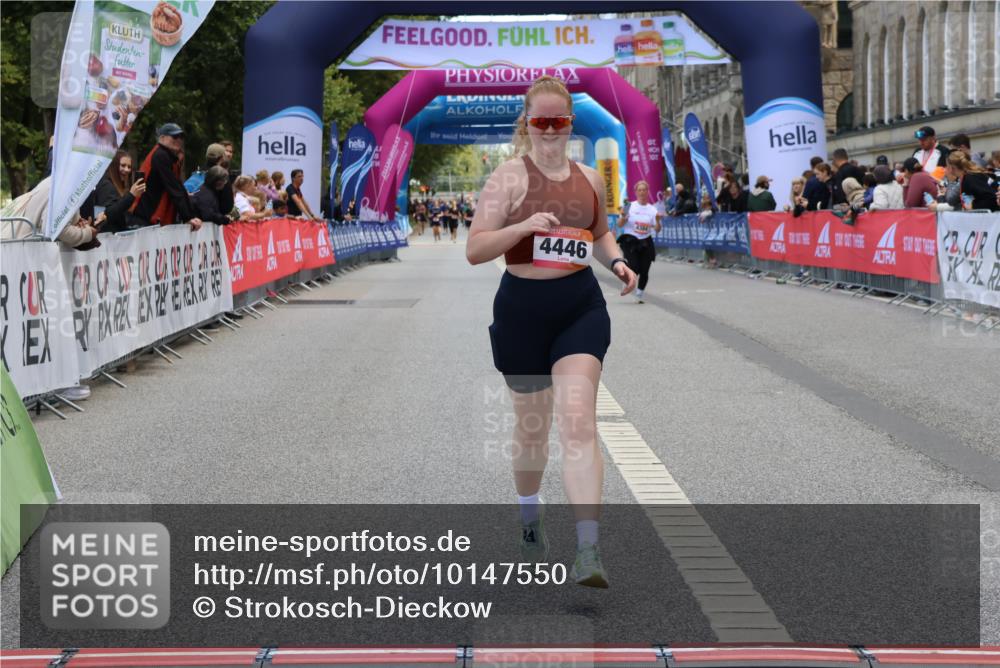06.09.2026 - CURREX Alsterlauf Strokosch-Dieckow http://msf.ph/oto/10147550 06.09.2026 10:24:58 Ziel 3716, 4446, 4912, 4927 meine-sportfotos.de