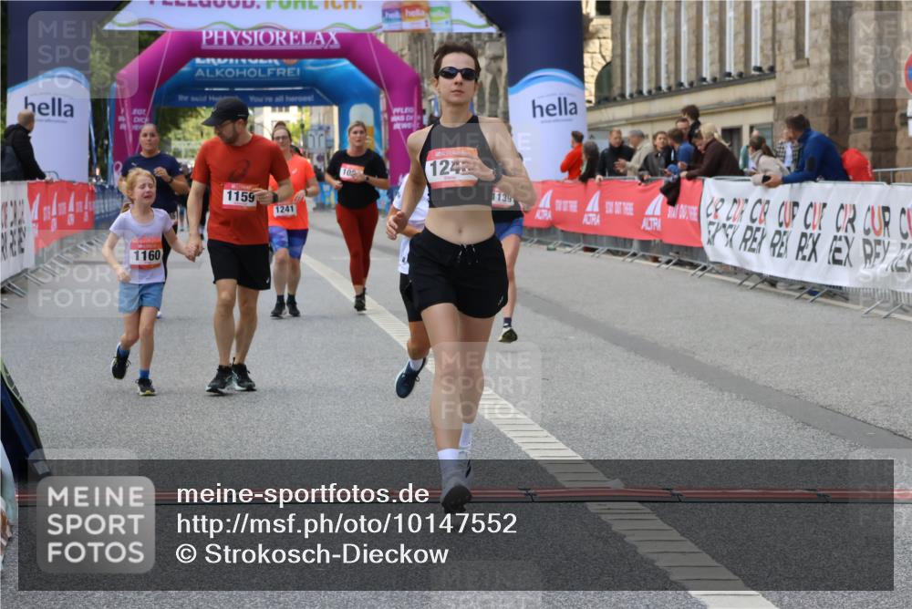 06.09.2026 - CURREX Alsterlauf Strokosch-Dieckow http://msf.ph/oto/10147552 06.09.2026 11:57:49 Ziel 1036, 1084, 1139, 1159, 1160, 1210, 1241, 1246, 8090 meine-sportfotos.de