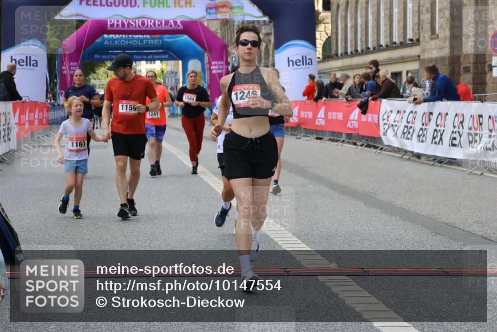 06.09.2026 - CURREX Alsterlauf Strokosch-Dieckow http://msf.ph/oto/10147554 06.09.2026 11:57:49 Ziel 1036, 1084, 1139, 1159, 1160, 1210, 1241, 1246, 8090 meine-sportfotos.de