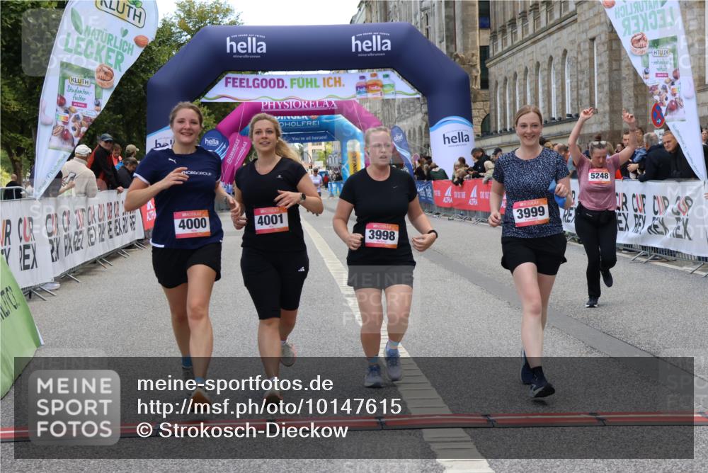 06.09.2026 - CURREX Alsterlauf Strokosch-Dieckow http://msf.ph/oto/10147615 06.09.2026 10:25:29 Ziel 3998, 3999, 4000, 4001, 5248, 6333 meine-sportfotos.de