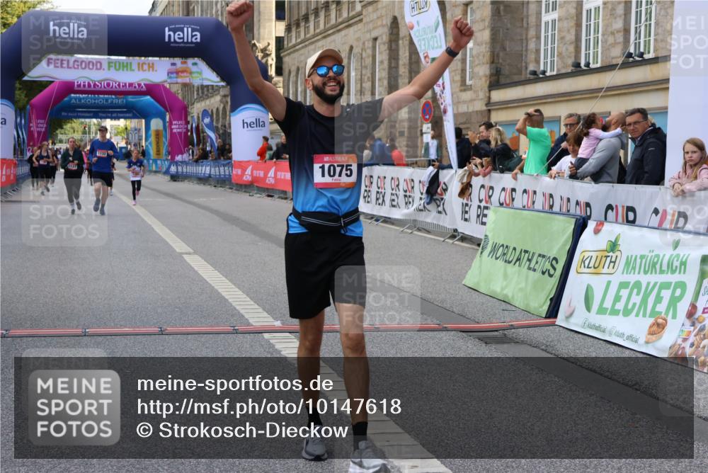 06.09.2026 - CURREX Alsterlauf Strokosch-Dieckow http://msf.ph/oto/10147618 06.09.2026 11:57:59 Ziel 1036, 1075, 1084, 1241 meine-sportfotos.de