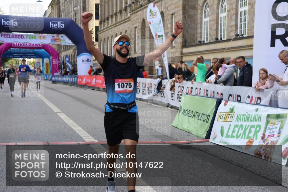 06.09.2026 - CURREX Alsterlauf Strokosch-Dieckow http://msf.ph/oto/10147622 06.09.2026 11:57:59 Ziel 1036, 1075, 1084, 1241 meine-sportfotos.de