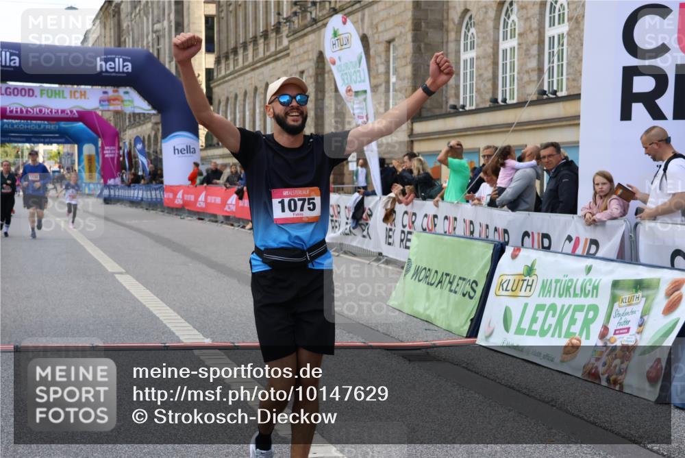 06.09.2026 - CURREX Alsterlauf Strokosch-Dieckow http://msf.ph/oto/10147629 06.09.2026 11:57:59 Ziel 1036, 1075, 1084, 1241 meine-sportfotos.de