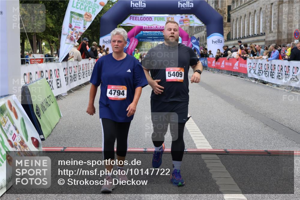 06.09.2026 - CURREX Alsterlauf Strokosch-Dieckow http://msf.ph/oto/10147722 06.09.2026 10:25:54 Ziel 2635, 2636, 3297, 4258, 4794, 5083, 5409, 6252, 6325 meine-sportfotos.de
