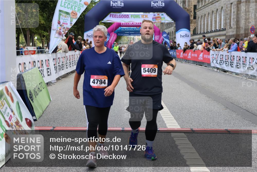 06.09.2026 - CURREX Alsterlauf Strokosch-Dieckow http://msf.ph/oto/10147726 06.09.2026 10:25:54 Ziel 2635, 2636, 3297, 4258, 4794, 5083, 5409, 6252, 6325 meine-sportfotos.de