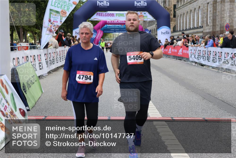 06.09.2026 - CURREX Alsterlauf Strokosch-Dieckow http://msf.ph/oto/10147737 06.09.2026 10:25:54 Ziel 2635, 2636, 3297, 4258, 4794, 5083, 5409, 6252, 6325 meine-sportfotos.de