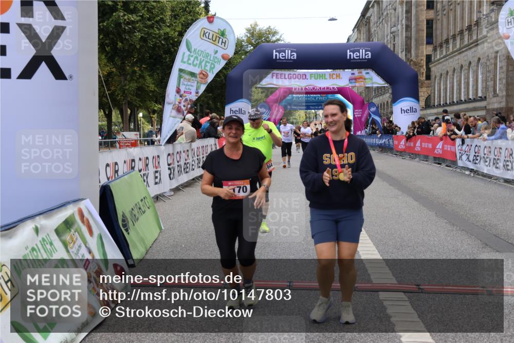06.09.2026 - CURREX Alsterlauf Strokosch-Dieckow http://msf.ph/oto/10147803 06.09.2026 10:26:15 Ziel 2439, 2468, 4170, 5944 meine-sportfotos.de