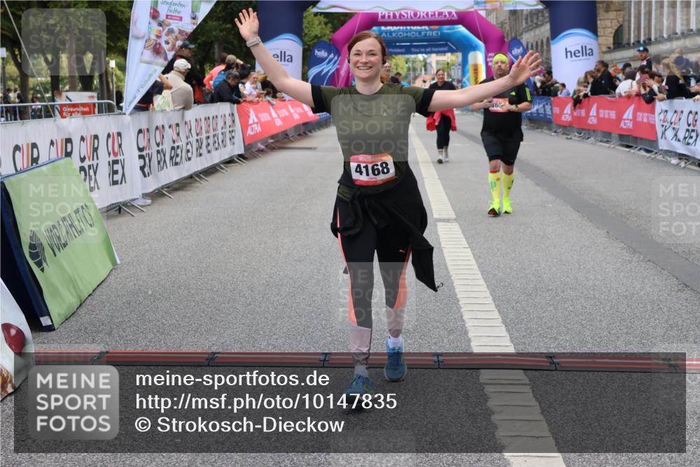 06.09.2026 - CURREX Alsterlauf Strokosch-Dieckow http://msf.ph/oto/10147835 06.09.2026 10:26:26 Ziel 3653, 4168, 4385, 4386 meine-sportfotos.de