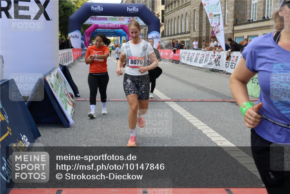 06.09.2026 - CURREX Alsterlauf Strokosch-Dieckow http://msf.ph/oto/10147846 06.09.2026 11:59:03 Ziel 1081, 1111, 1130, 1200, 1240, 1327, 1333, 8070 meine-sportfotos.de